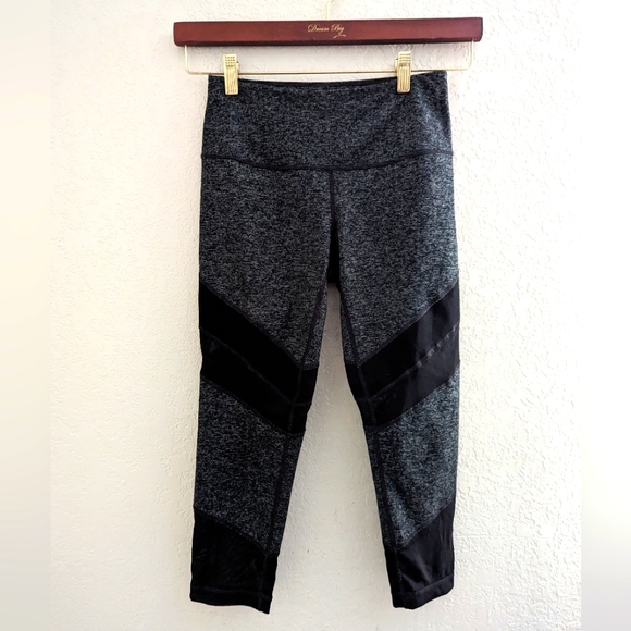 Zella Pants - Zella X Nordstrom High Waisted Gray & Black Mesh Activewear Cropped Leggings